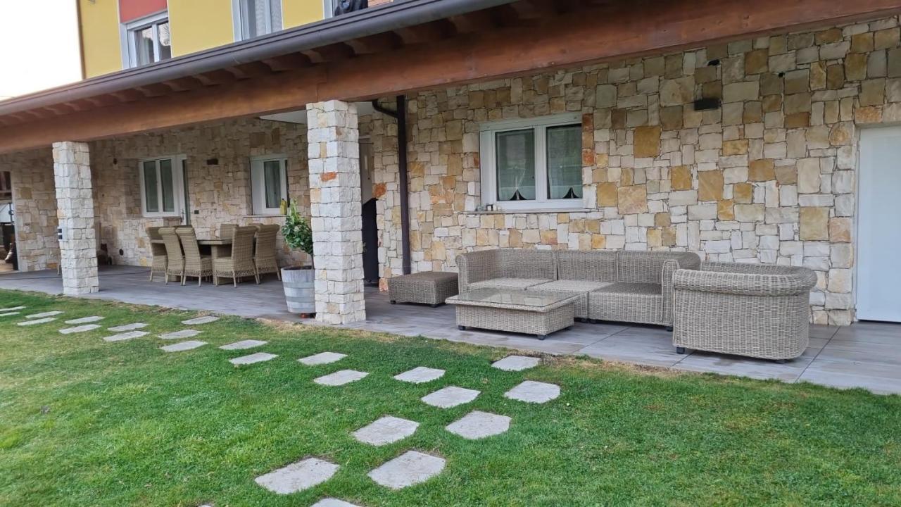 Wanderlust Apt In Villa Con Piscina - 45 Min Venezia - Zona Unesco San Pietro Di Feletto Eksteriør billede